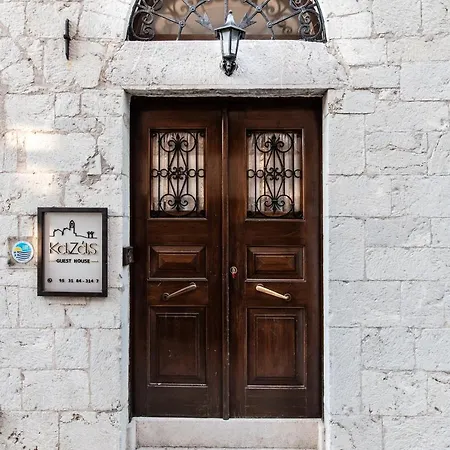 Kaza Guest house 4*