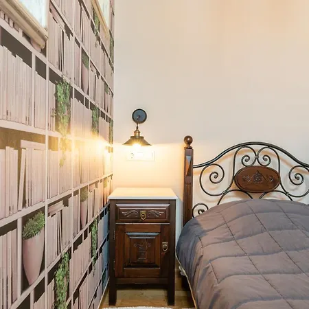 Guest house Kaza 4*